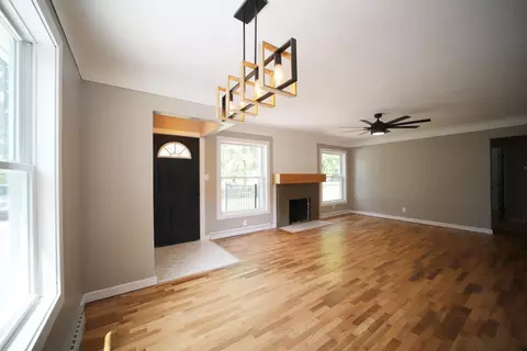 368 W River Rd, Flushing, MI 48433 photo 5