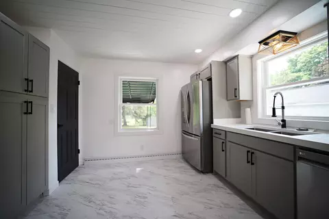 368 W River Rd, Flushing, MI 48433 photo 13