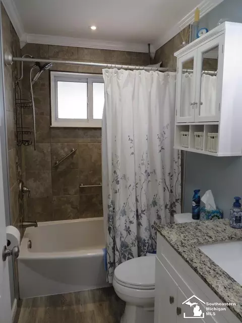 1772 Riverside, Monroe, MI 48162 photo 13