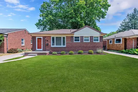 4012 Custer Ave, Royal Oak, MI 48073