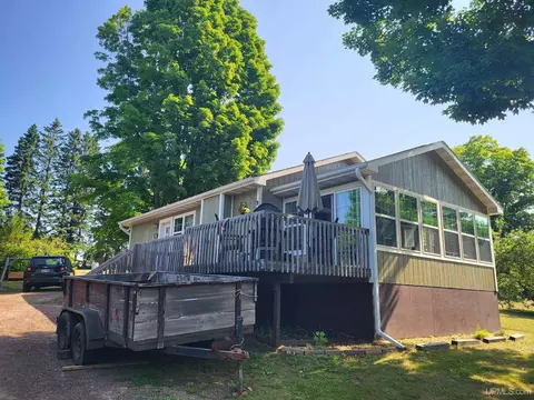 658 Old M28, Bergland, MI 49947