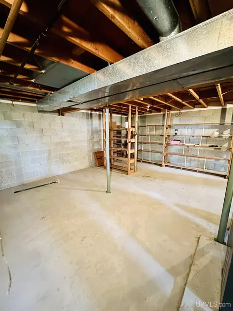 1645 Glenwood, Ishpeming, MI 49849 photo 18