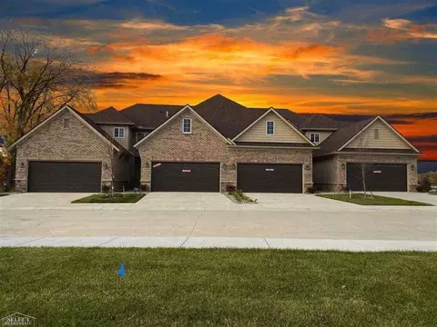 16590 Savor, Clinton Township, MI 48035