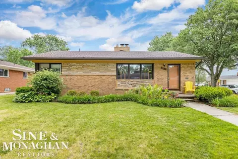 22500 Norcrest, Saint Clair Shores, MI 48080