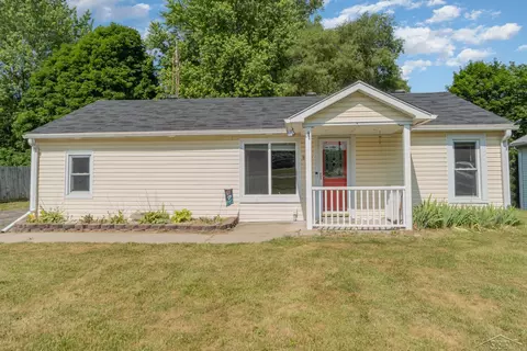 820 Swanson, Saginaw, MI 48609