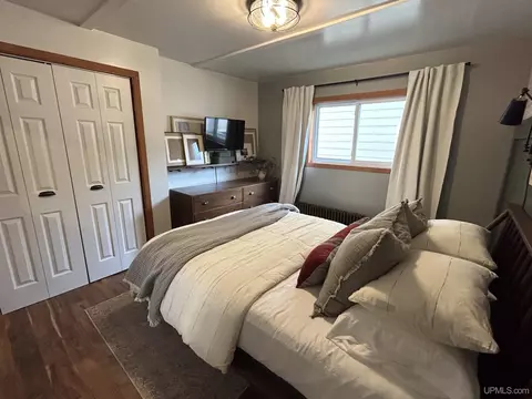 223 E Main, Negaunee, MI 49866 photo 14