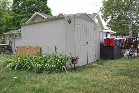 710 Springbrook, Adrian, MI 49221 photo 19