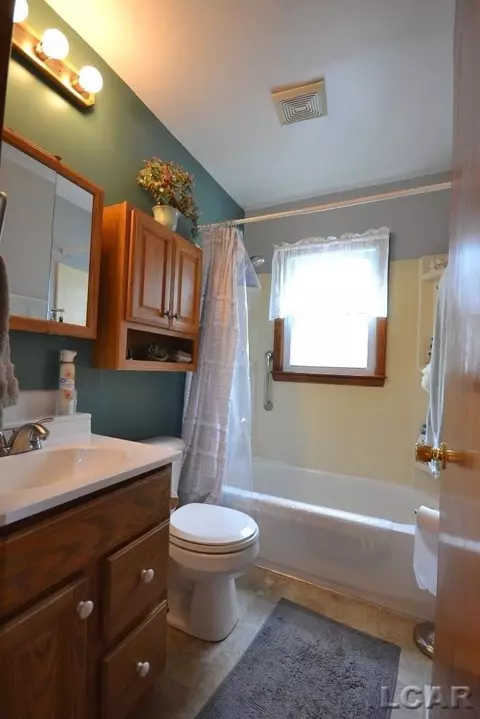 710 Springbrook, Adrian, MI 49221 photo 10