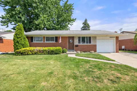 18515 Bittersweet, Fraser, MI 48026