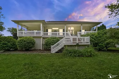 13675 Shady, Monroe, MI 48161