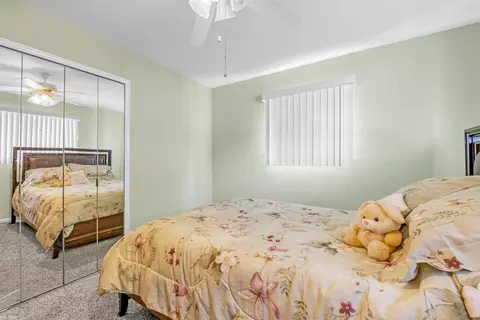 4583 E 13 Mile Rd, Warren, MI 48092 photo 11