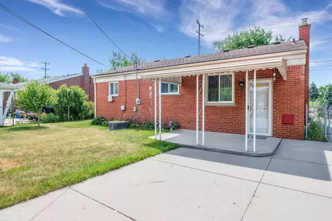 4583 E 13 Mile Rd, Warren, MI 48092 photo 20