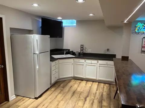 617 Webber, Temperance, MI 48182 photo 24