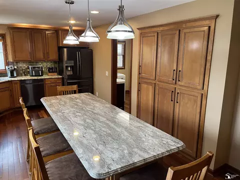 617 Webber, Temperance, MI 48182 photo 7