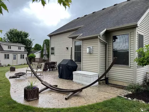 617 Webber, Temperance, MI 48182 photo 5
