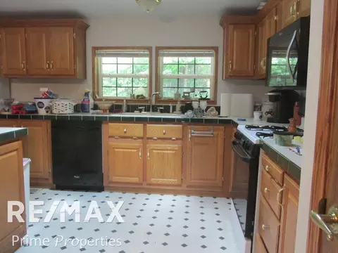 9555 Marshall, Birch Run, MI 48415 photo 5