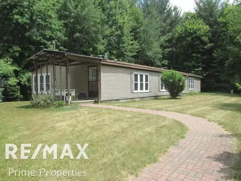 9555 Marshall, Birch Run, MI 48415