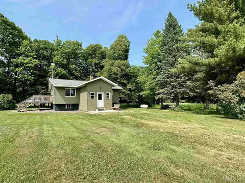 4408 E Airport Rd, Ironwood, MI 49938