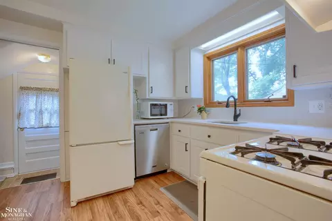 367 Belanger, Grosse Pointe Farms, MI 48236 photo 6