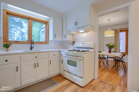 367 Belanger, Grosse Pointe Farms, MI 48236 photo 7