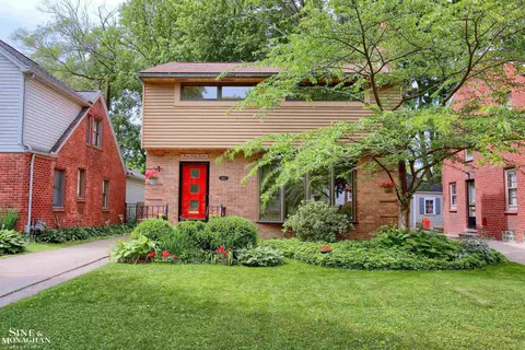 367 Belanger, Grosse Pointe Farms, MI 48236