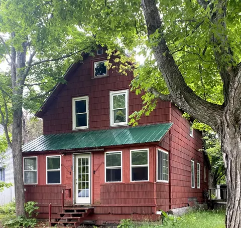 46462 Main, Dodgeville, MI 49921