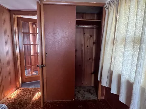 210 E Sixth, Clare, MI 48617 photo 23