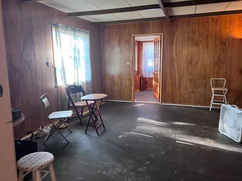 210 E Sixth, Clare, MI 48617 photo 16