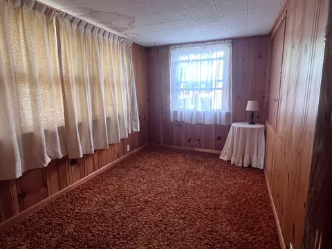 210 E Sixth, Clare, MI 48617 photo 24
