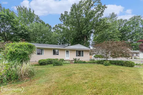 5465 Meadowcrest, Flint, MI 48532 photo 3