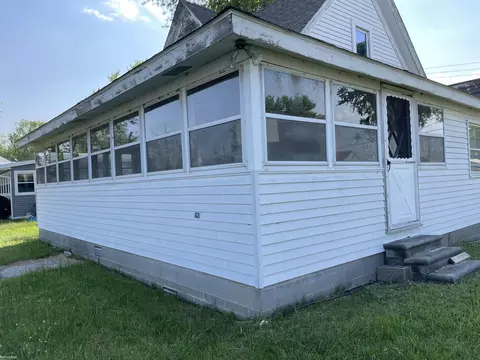 7148 Sax Dr, Harsens Island, MI 48028