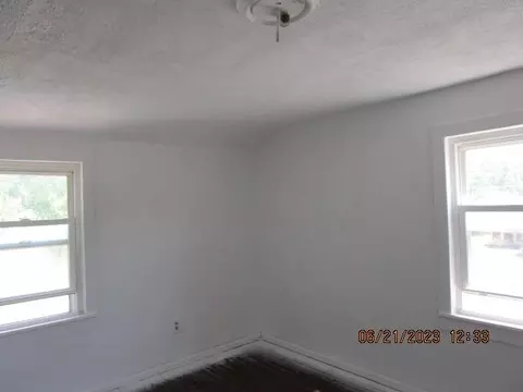 3250 Walton, Flint, MI 48504 photo 7