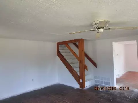 3250 Walton, Flint, MI 48504 photo 5