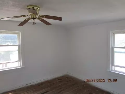 3250 Walton, Flint, MI 48504 photo 8