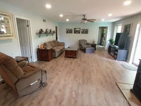 1563 Lakeshore, Gladwin, MI 48624 photo 16