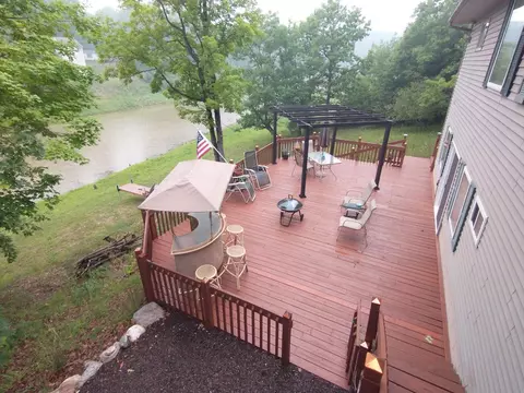 1563 Lakeshore, Gladwin, MI 48624 photo 8