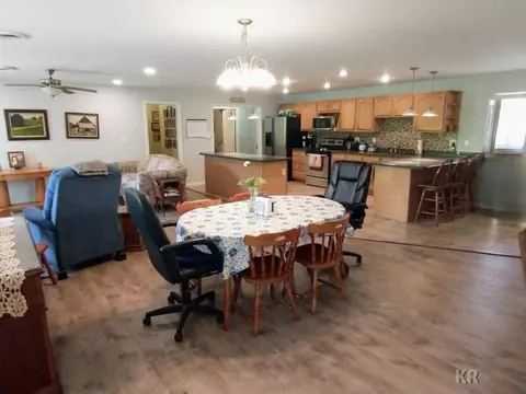 1563 Lakeshore, Gladwin, MI 48624 photo 18