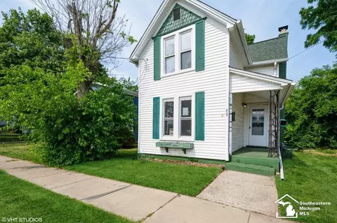 516 Division, Adrian, MI 49221