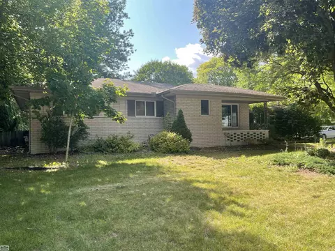 53431 Ruann, Shelby Township, MI 48316