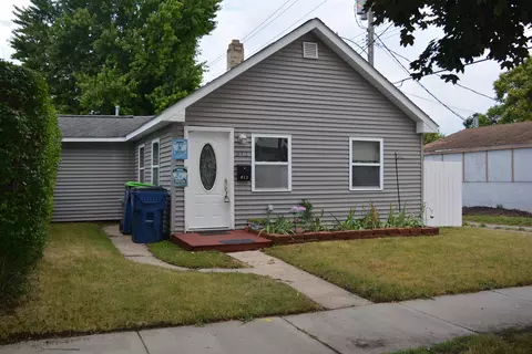 812 30th, Bay City, MI 48708