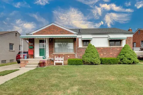 25794 Dale, Roseville, MI 48066