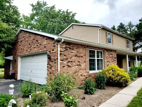 3784 Patterson Rd, Bay City, MI 48706
