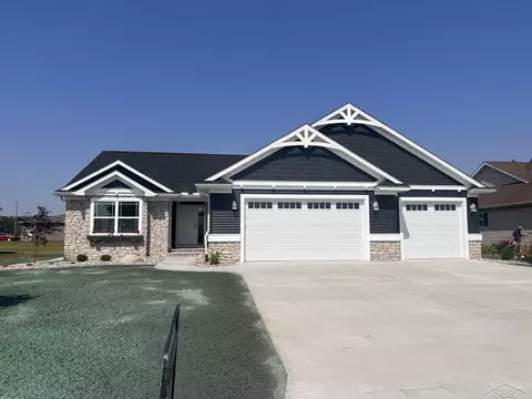 2746 Limerick, Bay City, MI 48706