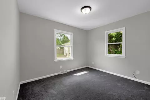 948 Liberty St, Algonac, MI 48001 photo 16