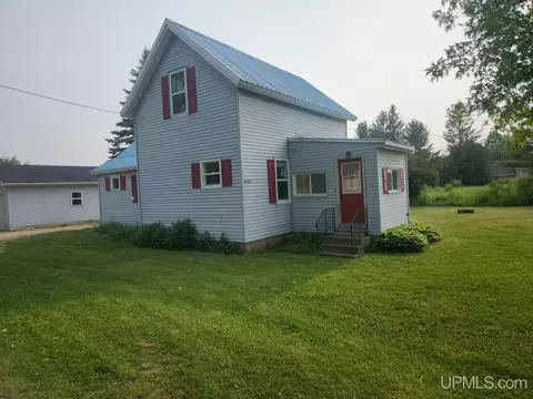 3495 M94, Chatham, MI 49816