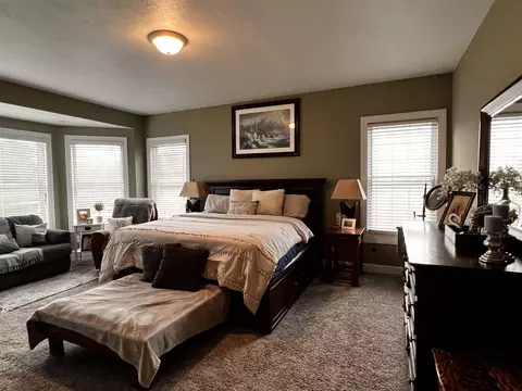 Bedroom - 562 S Harrison, Harrison, MI 48625 photo 1 of 10