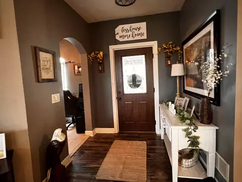 Entry Way - 562 S Harrison, Harrison, MI 48625 photo 1 of 1