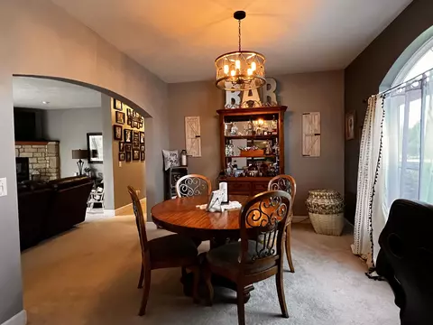 Dining - 562 S Harrison, Harrison, MI 48625 photo 2 of 3
