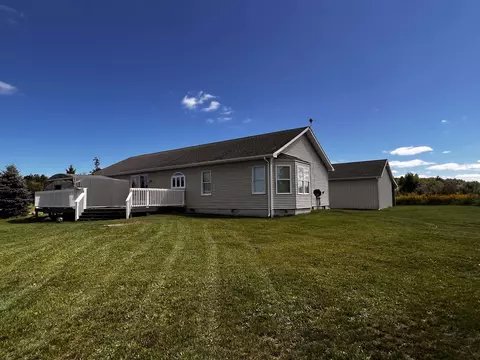 Exterior - 562 S Harrison, Harrison, MI 48625 photo 4 of 24