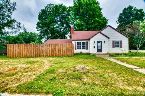 1409 River, Niagara, WI 54151